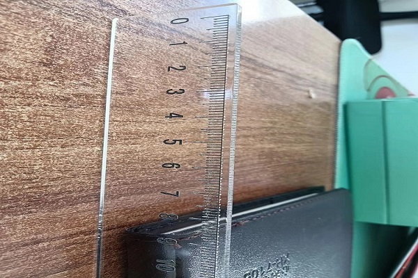 鉛尺 (13) 鉛尺 (13)